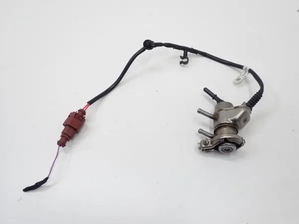 Inyector AdBlue OEM 04L131113Q para SEAT Alhambra II image 2