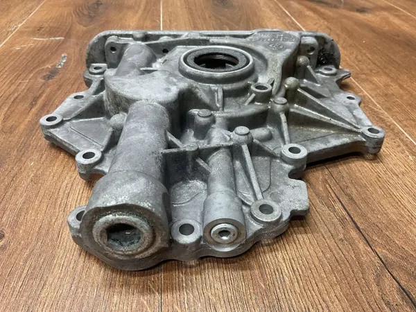 Pompe à huile d'occasion OEM 6H4Q-6600-DE Land Rover image 5