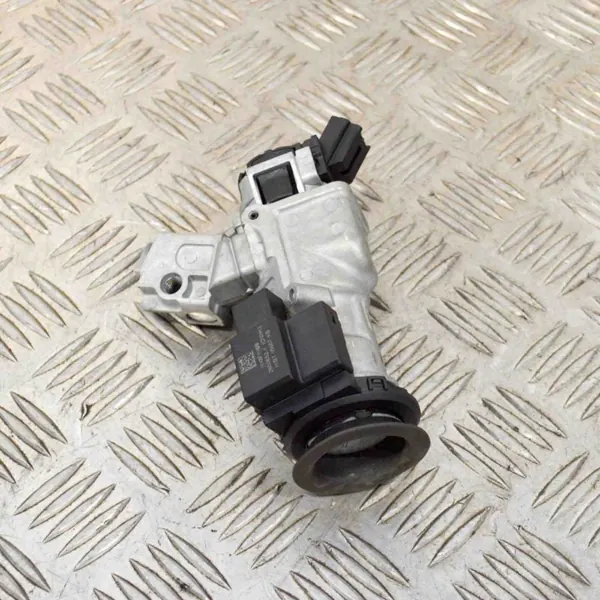 Pièce stationnaire Ford Fiesta VII OEM H1BC3F880AB image 2