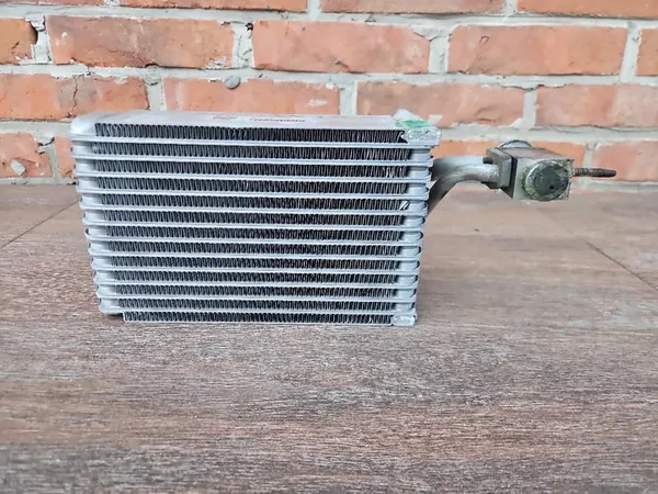 Achterste verwarmingsradiator JEEP COMMANDER XK 05-10 M6189001 image 2