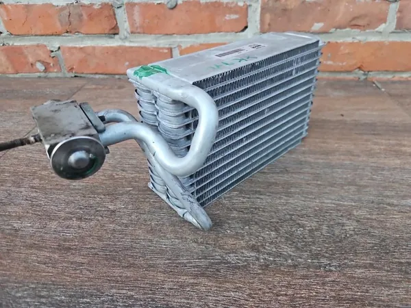 Achterste verwarmingsradiator JEEP COMMANDER XK 05-10 M6189001 image 4