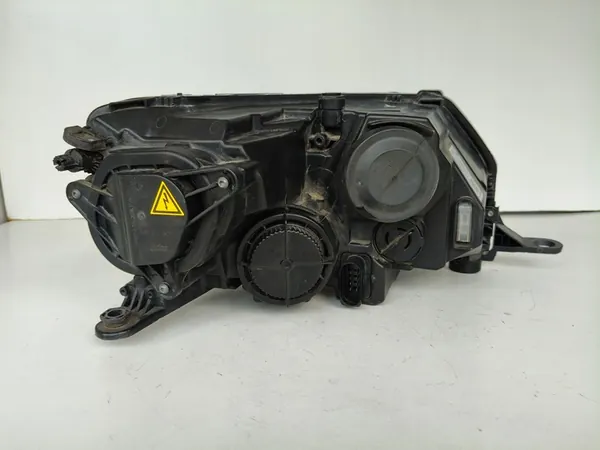 Farol esquerdo Skoda Rapid 5JA 12- Xenon image 7