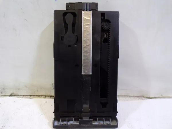 Dryckeshållare Audi A6 C4 OEM 4B0862534D - Begagnad image 3