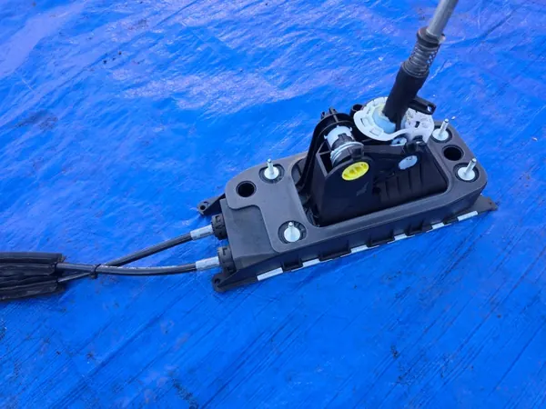 Sélecteur de Vitesses OEM 2Q0711049L pour SEAT Arona 1.6 TDI image 5