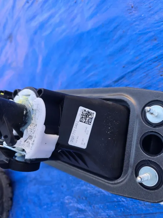 Sélecteur de Vitesses OEM 2Q0711049L pour SEAT Arona 1.6 TDI image 7