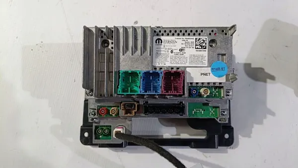 Écran Uconnect OEM P68465284AC pour Dodge Durango 2021- image 9