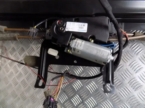 Teto solar OEM 156152 para Audi A8 D2 Sedã image 10