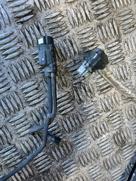 Flexible AdBlue OEM 204208161R pour Renault Trafic III image 4