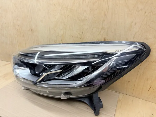 Farol dianteiro esquerdo LED completo Renault Captur Lift OEM 260606152R image 3
