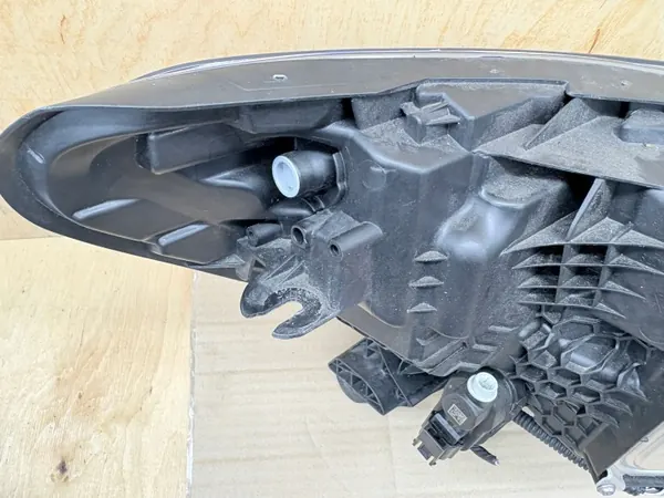 Farol dianteiro esquerdo LED completo Renault Captur Lift OEM 260606152R image 7
