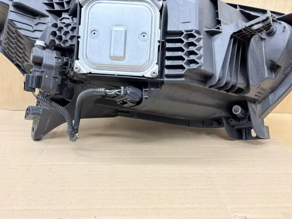 Farol dianteiro esquerdo LED completo Renault Captur Lift OEM 260606152R image 8