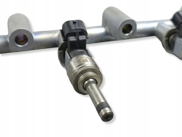 Conduto combustível Mitsubishi OE OEM 0820614706 - Usado image 10