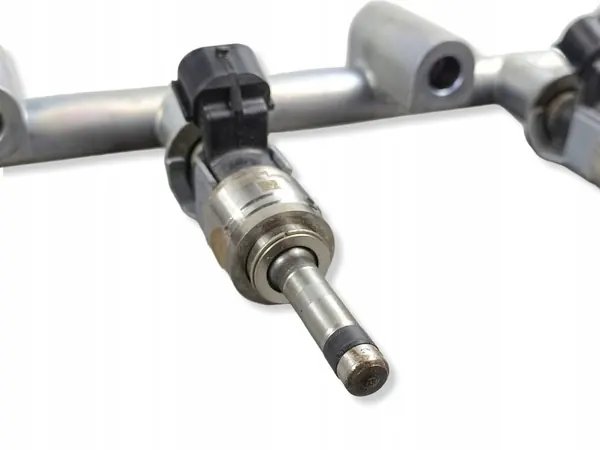 Conduto combustível Mitsubishi OE OEM 0820614706 - Usado image 9