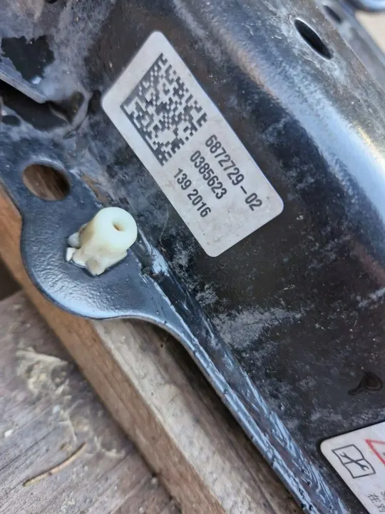 OEM 6872729 Etujoussiin Poikkipalkki BMW:lle image 3