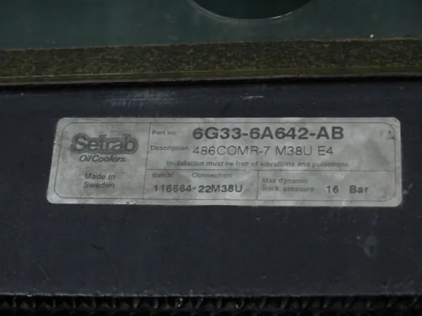 Öljynjäähdyttimen tiiviste OEM 6G33-6A642-AB Aston Martin image 3
