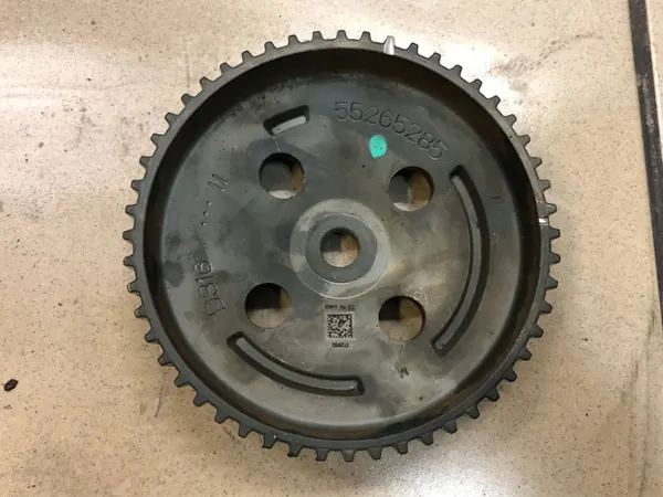 Kamaxelremhjul OEM 55265285 Alfa Romeo Giulia image 3