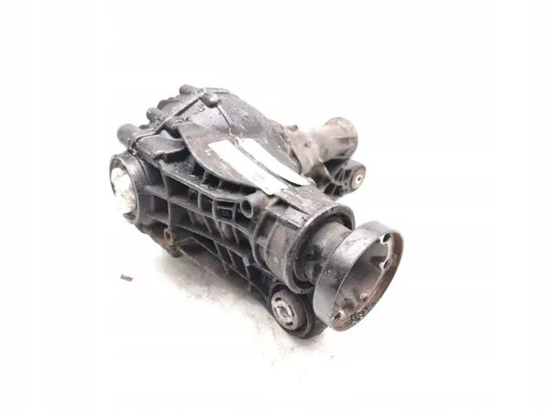 Jeep Grand Cherokee Front Differential 2015 OEM P68263986AA image 4