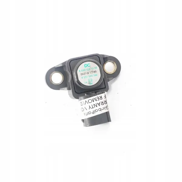 Mercedes W212 OM651 Druksensor A0061531328 image 3