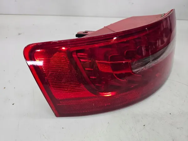 Lámpara LED trasera izquierda Audi A6 C6 Sedan image 4