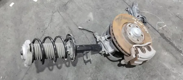 Snodo di sterzo sinistro ammortizzatore Mercedes CLA W118 1.3 ibrido A2473320100 image 2