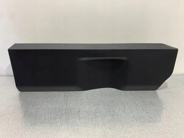 Garniture de coffre Cupra Formentor OEM 5FF868918 - Occasion image 2