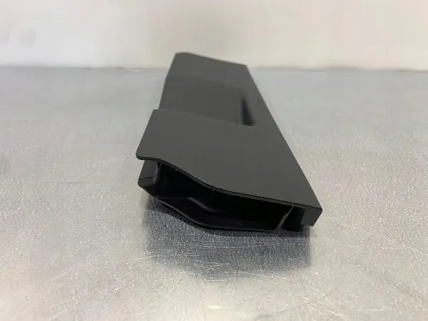 Garniture de coffre Cupra Formentor OEM 5FF868918 - Occasion image 4
