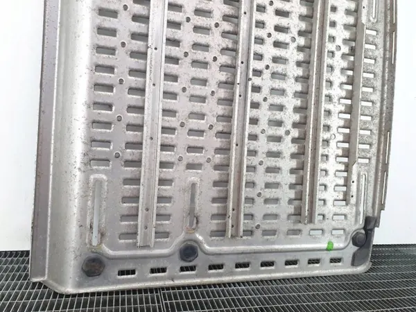 Midden stapplaat OEM AUST119811 voor DAF XF 106 image 4