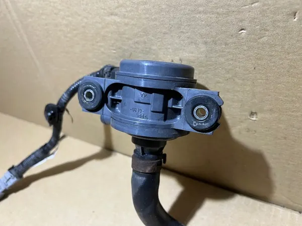 TOYOTA LEXUS Vattenpump G9040-33050 image 3