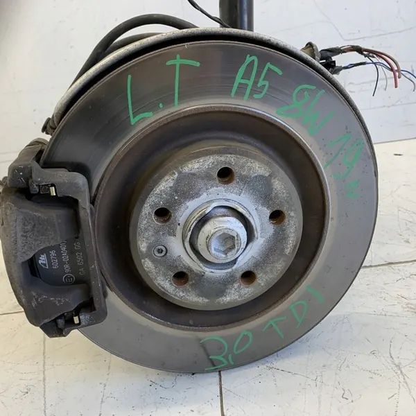 Assemblaggio giunto posteriore sinistro Audi A5 3.0 TDI 2019 OEM image 2