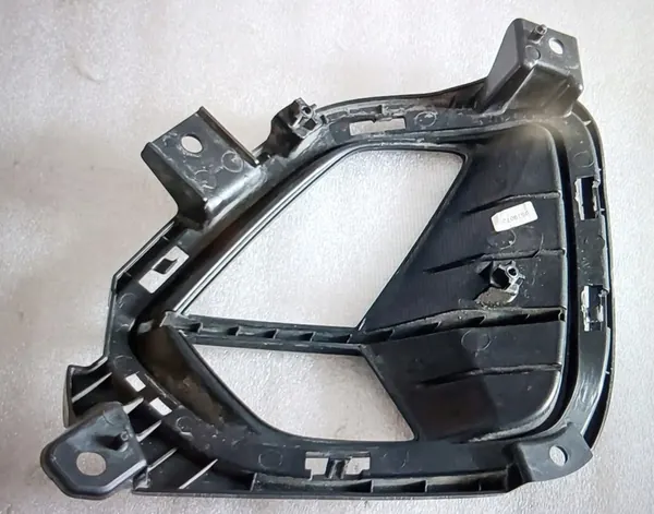 Rejilla de parachoques trasero derecha KIA NIRO II LIFT 86664-G5500 image 2