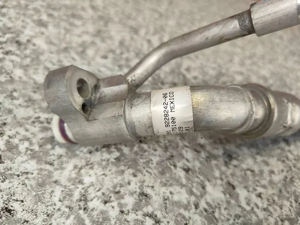 Ilmastointiletku BMW F25 X3 F26 X4 N57 3.0 9228242 image 4