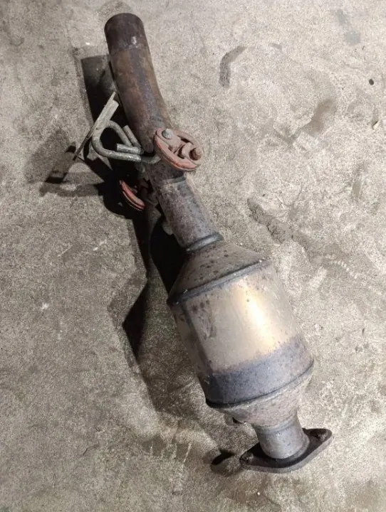 Catalyseur OEM 1719833X pour Ford Transit image 2