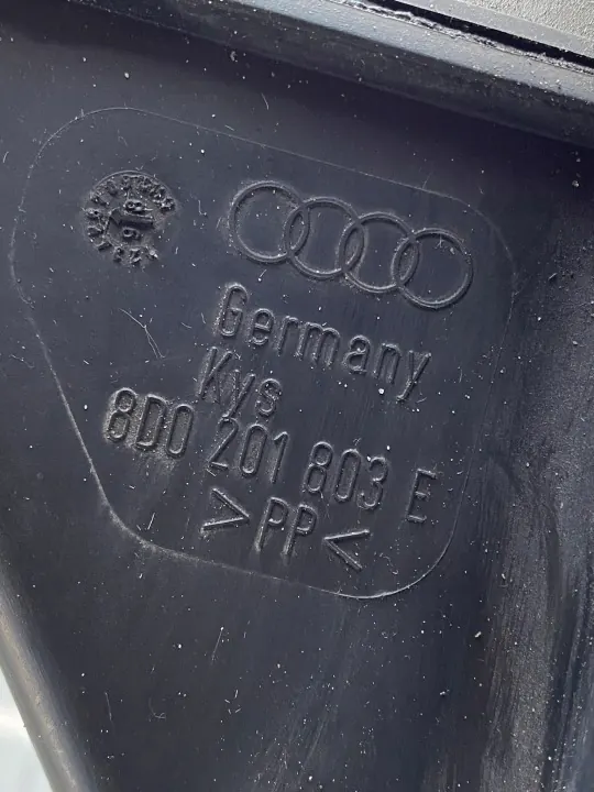 8D0201803E Carbon Filter Audi A4 B5 Used image 4