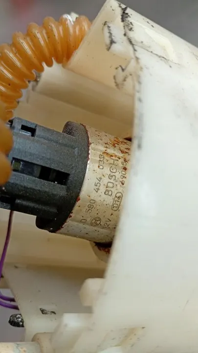 Polttoainepumppu Lada Kalina image 7