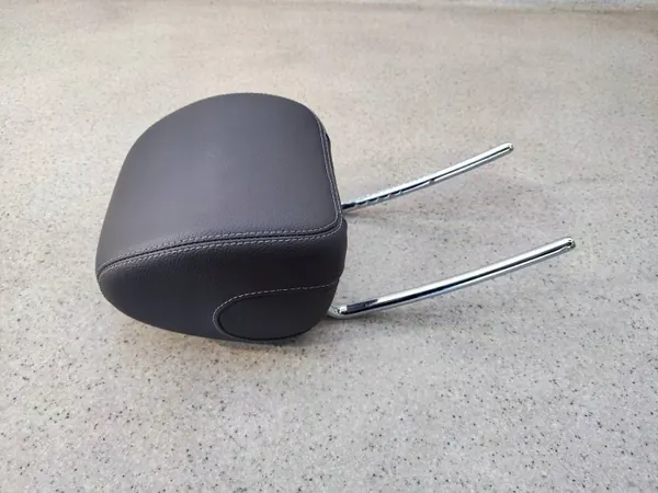 Appuie-tête gauche avant OEM AOP43779 en cuir image 6