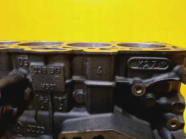 Bloco motor inferior DRC94301 para VW Passat B5 1.9 TDI image 3