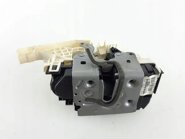 Höger Framdörrslås MERCEDES-BENZ E (W124) A2047201835 image 3