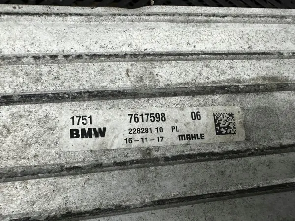 Intercooler BMW OEM 7617598 - Pieza Usada Original image 3