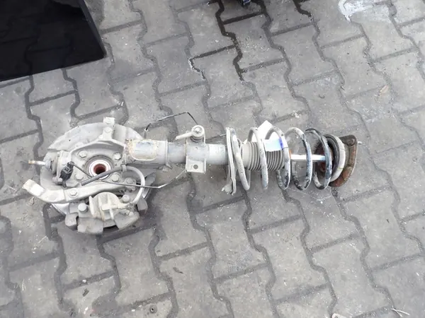 Sospensione anteriore sinistra Volvo S60 8667252A image 2