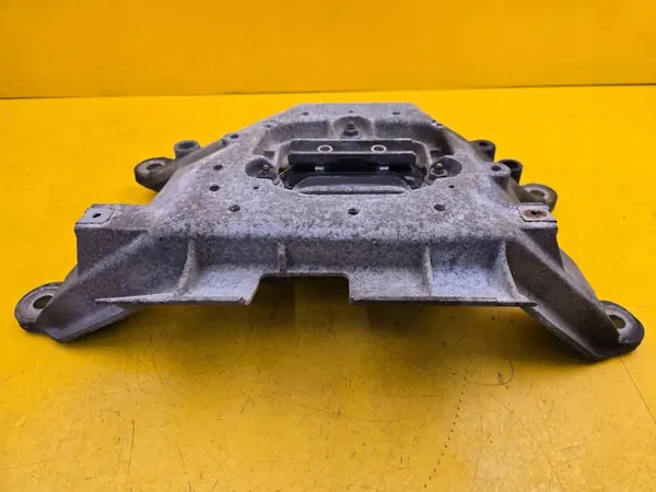 Suporte de Caixa Audi OEM 8K0399263 - Usado image 2