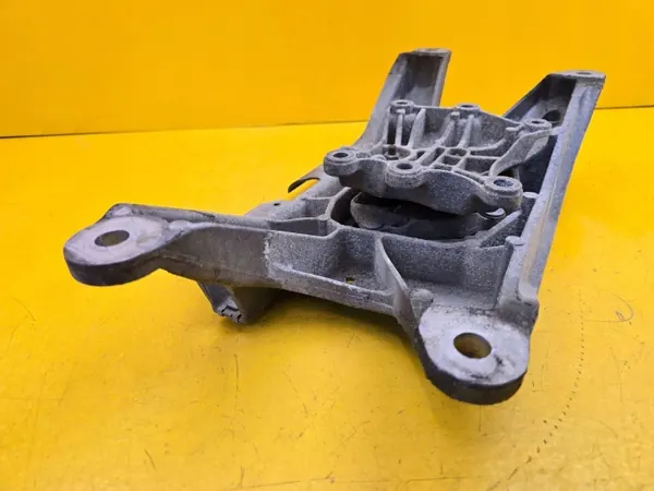 Suporte de Caixa Audi OEM 8K0399263 - Usado image 5
