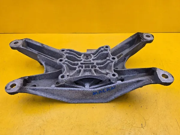 Suporte de Caixa Audi OEM 8K0399263 - Usado image 6