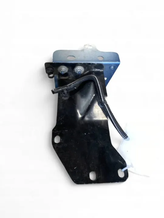 Volvo XC60 Jäähdyttimen kiinnityspaneeli OEM UTO78324 image 3