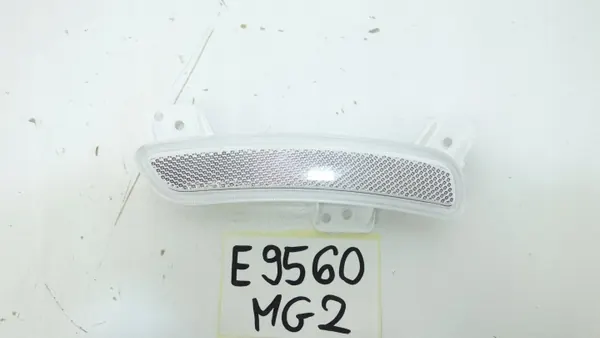 OEM 92407-K4210 Faixa Refletora Para-choques Dianteiro Esquerdo image 2