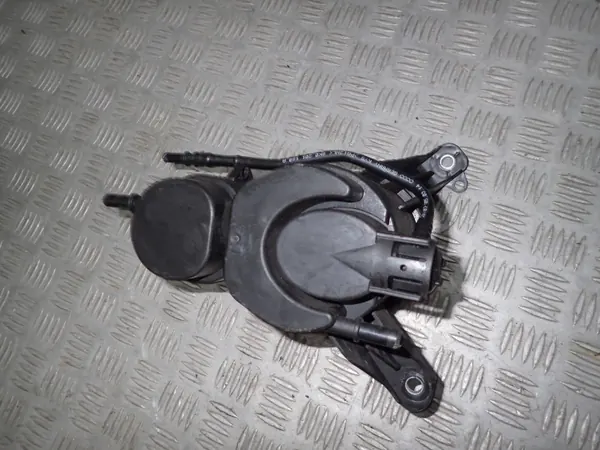 Audi RS4 B8 kolfilter OEM 8K0201799G image 2