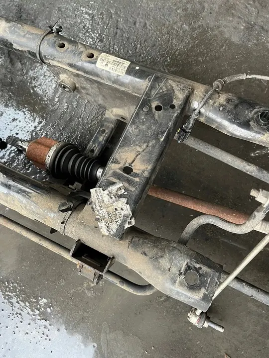 Berceau de Suspension Arrière Complet Dacia Duster II 4x4 image 4