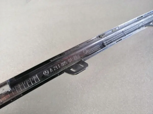 Fascia Cromata Posteriore Sinistra Mercedes Classe E E213 A2138850121 image 3