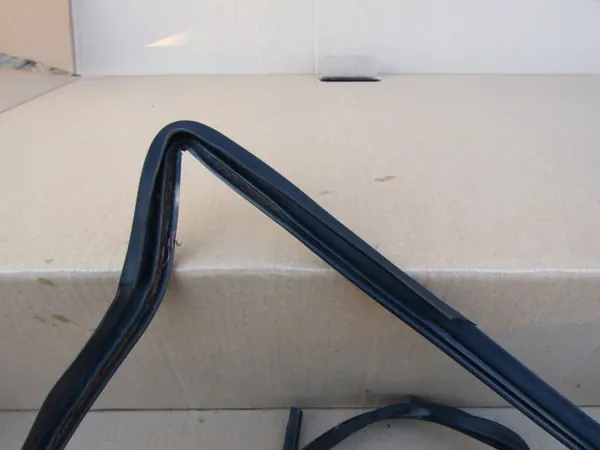 Kit Joint Vitre Arrière Mercedes W124 Berline OEM image 7