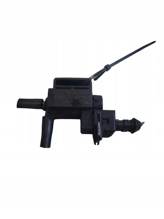 Válvula eletromagnética VOLVO V40 CROSS COUNTRY 2.0L diesel OEM 31339879 image 3