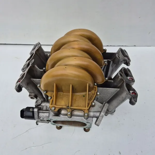 Coletor de admissão com motor de passo Audi 2.6 V6 OEM 078133222K image 3